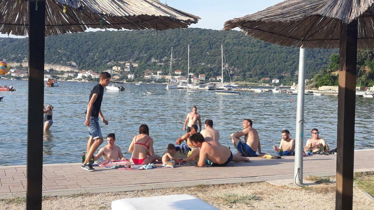 Apartmani Premijer-Rab Супетарска-Драга Экстерьер фото
